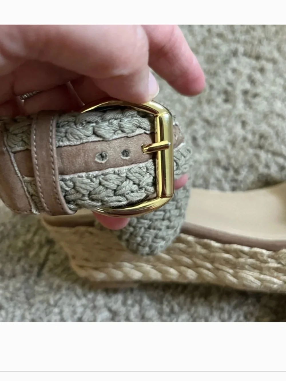 GREAT condition Stuart Weitzman Alex lo woven espadrille wedge